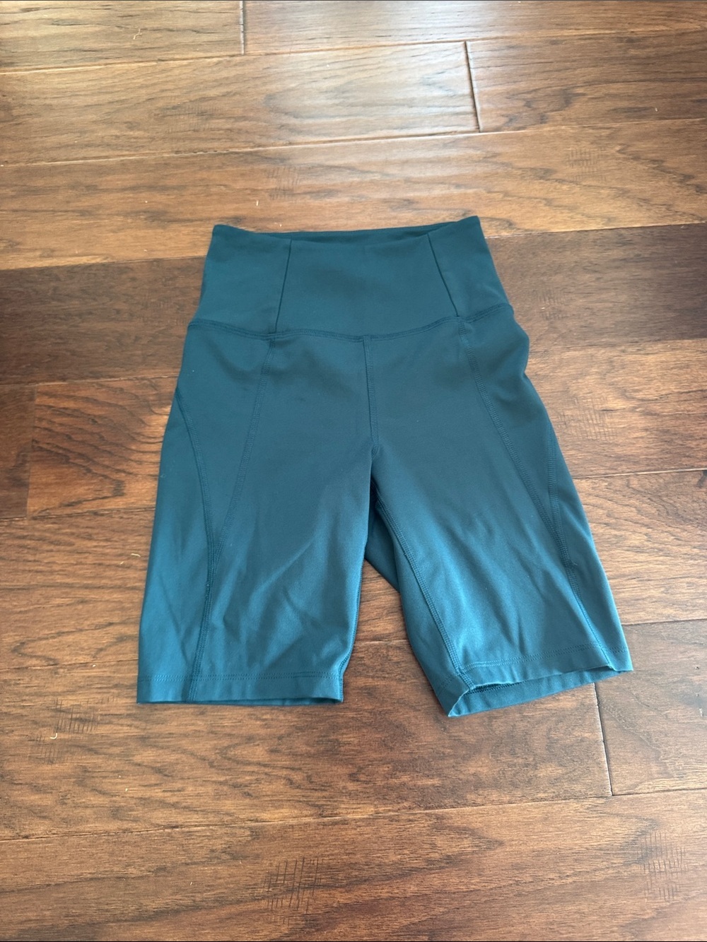 Girlfriend Collective Forest Green High Rise Biker Shorts XS - Picture 2 of 4